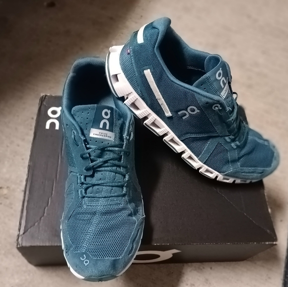 On Cloud Men's Running Shoes Teal Green 10½ - Picture 3 of 8